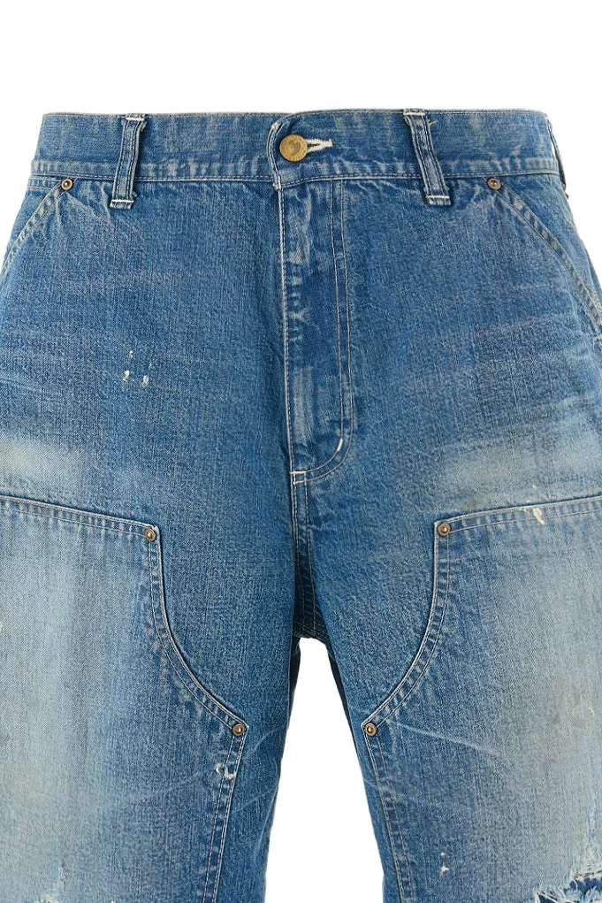 SAINT Mxxxxxx DOUBLE KNEE SHORTS/BLU Knee patches splashed with ink and water-splashed denim shorts. Denim blue S-XL. Custom-woven and dyed denim fabric with clear texture. Heavy-wash water-fading treatment to create local mottled fading/hole effects. Artificial distressing to simulate natural wearing marks. VINTAGE sense. Original consistent damage treatment. Hand-splashed ink and paint. Original consistent wash mark/pocket mark. Double knee patch. Rivet reinforcement. Improve functionality while enhancing design